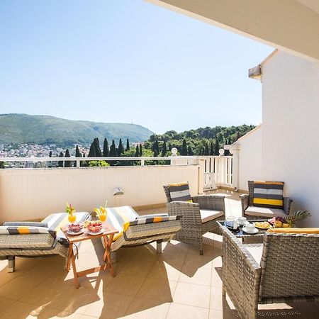 Holiday Home Lapad Beach Royal Дубровник Экстерьер фото
