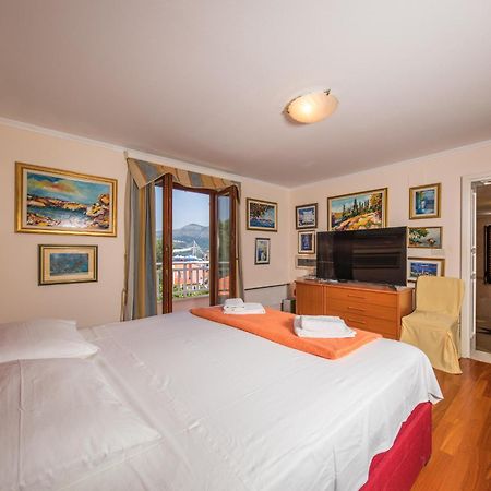 Holiday Home Lapad Beach Royal Дубровник Экстерьер фото