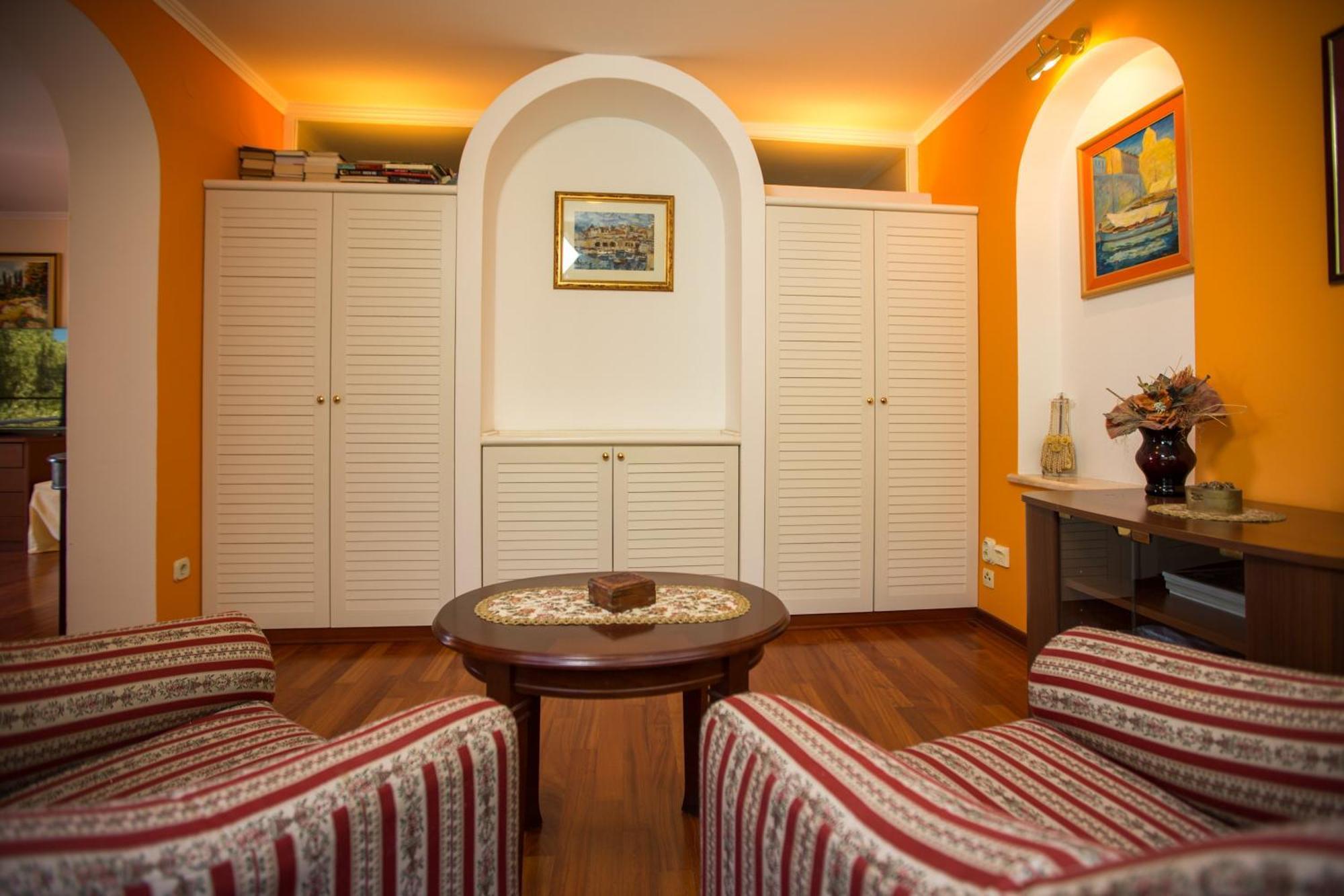 Holiday Home Lapad Beach Royal Дубровник Экстерьер фото